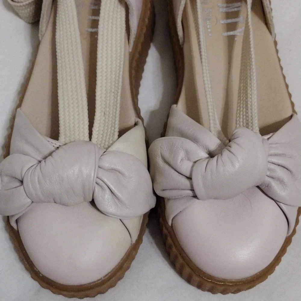 Fenty Puma by Rihanna Bow Creeper Platform Sandals 7.5 Gladiator Lace Up Trendy